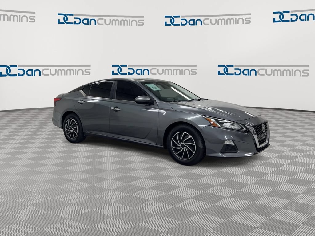Used 2020 Nissan Altima 2.5 S FWD image 2