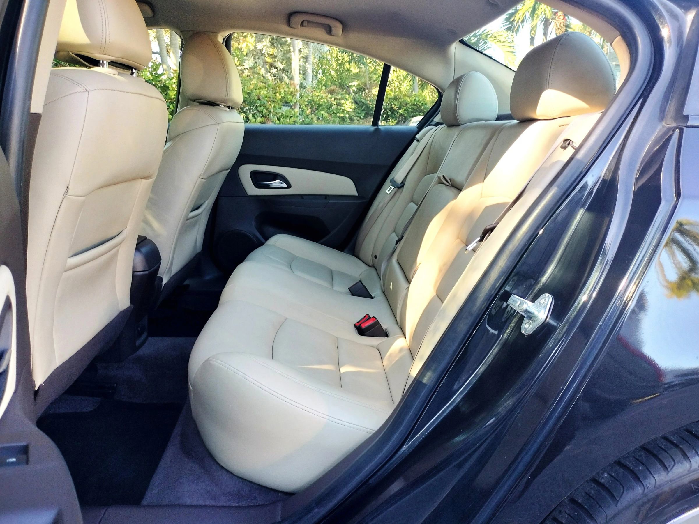 Used 2013 Chevrolet Cruze LT w/ RS Package image 23