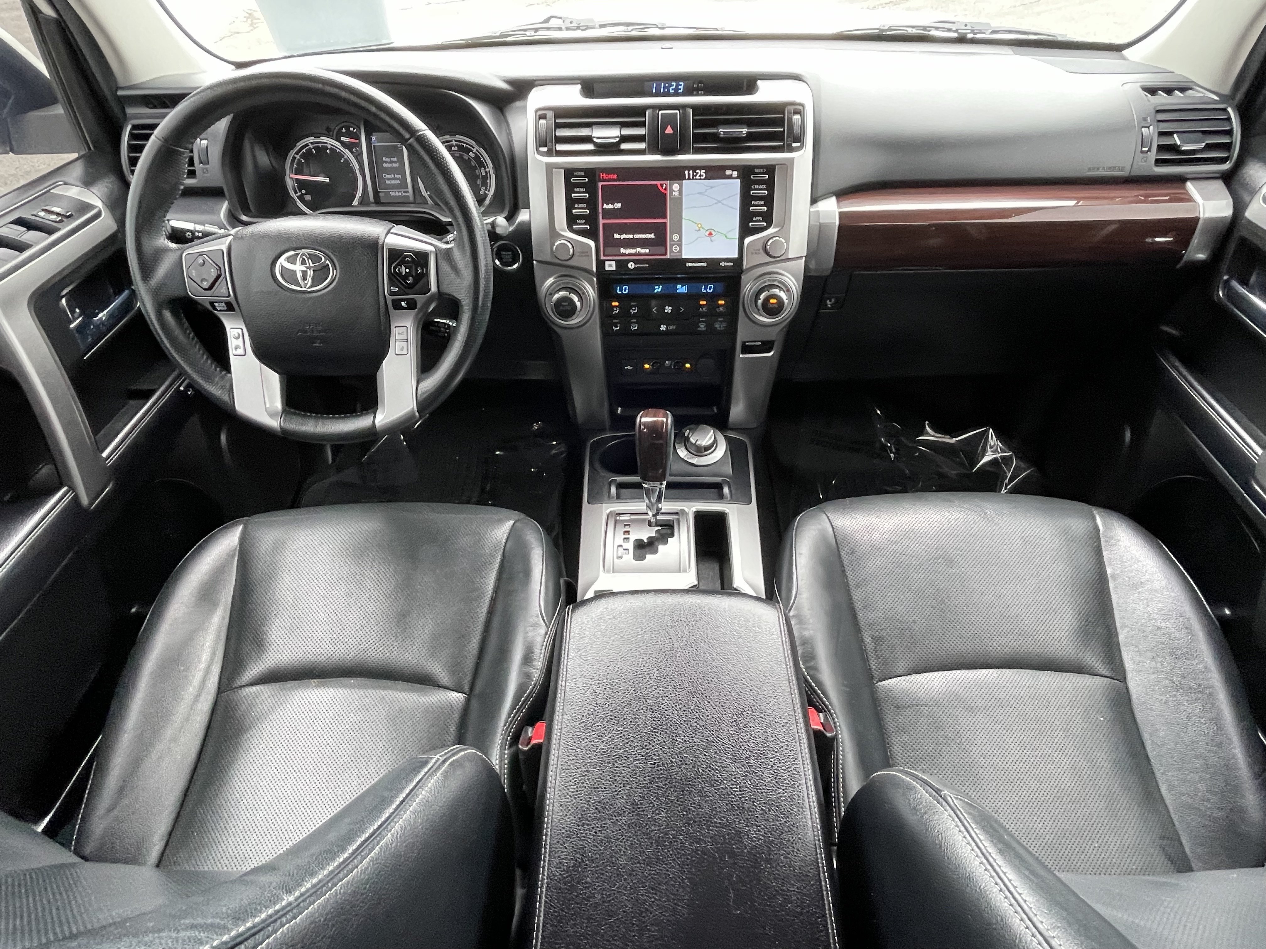 Used 2020 Toyota 4Runner Limited AWD/4WD image 12
