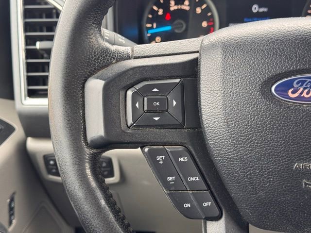 Used 2016 Ford F150 XLT w/ Equipment Group 302A Luxury image 10