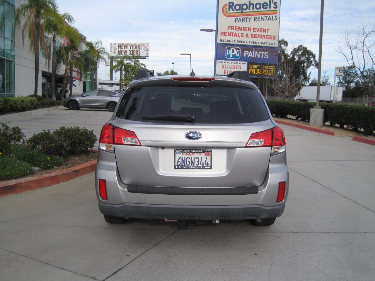Used 2011 Subaru Outback 3.6R Limited image 42