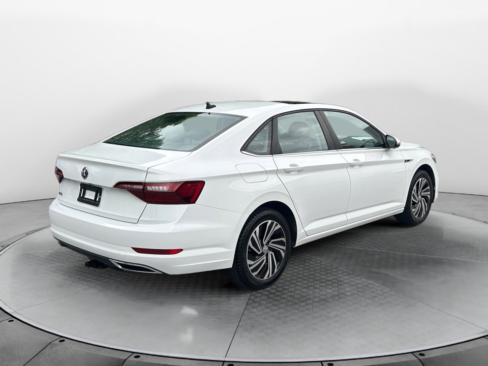 Used 2021 Volkswagen Jetta SEL Premium FWD image 7