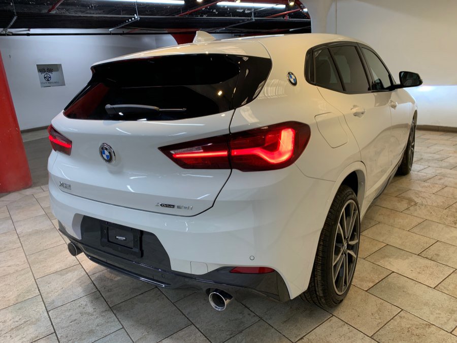 Used 2023 BMW X2 xDrive28i w/ M Sport Package image 7