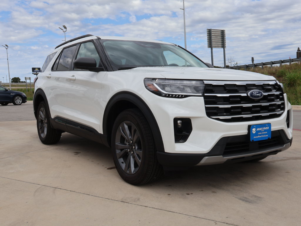 New 2026 Ford Explorer Active AWD/4WD image 6