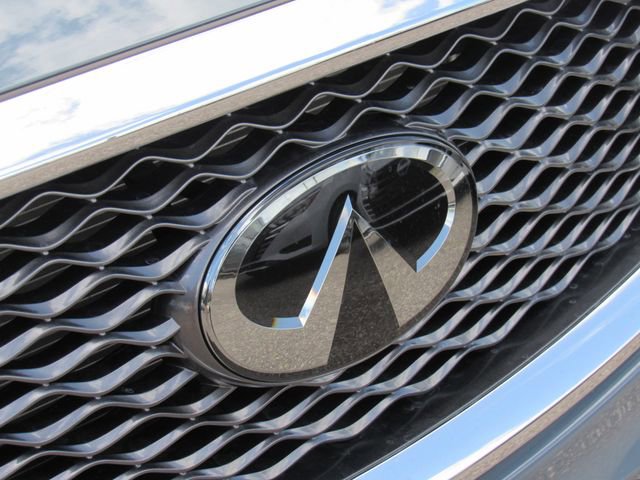 Used 2023 INFINITI QX50 Luxe FWD image 11