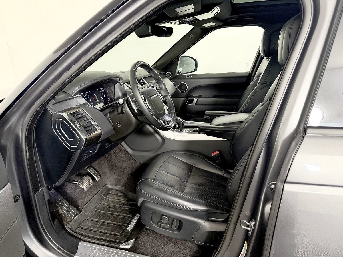 Used 2018 Land Rover Range Rover Sport Supercharged AWD/4WD image 37