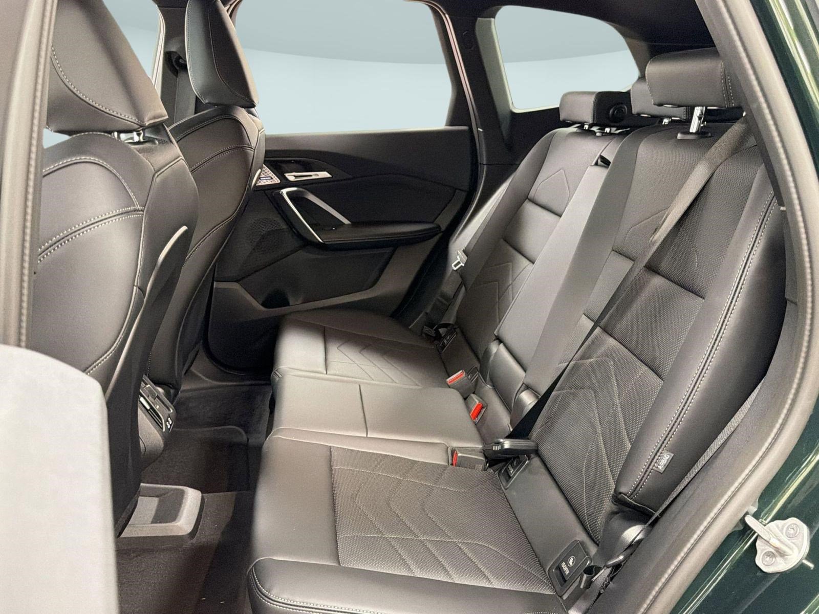 Used 2025 BMW X1 xDrive28i w/ Convenience Package image 15