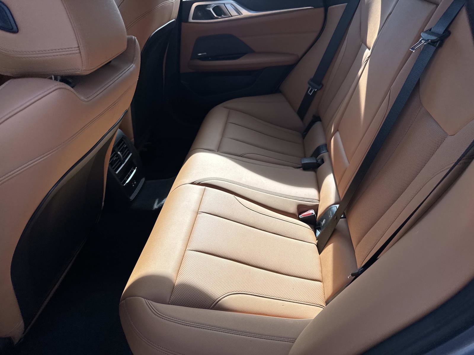 Used 2025 BMW i4 xDrive40i w/ Premium Package image 11