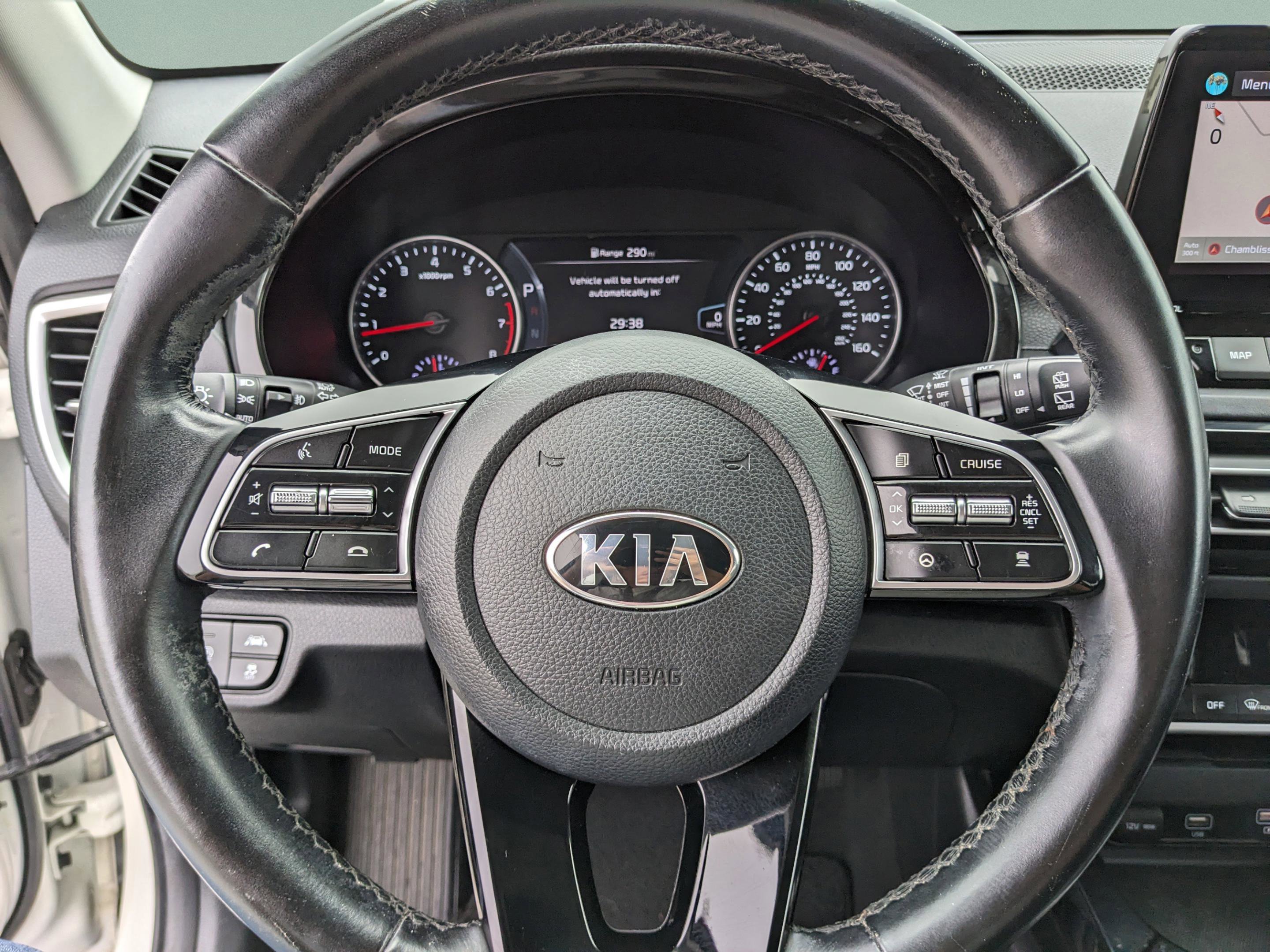 Used 2021 Kia Seltos SX w/ SX Sunroof Package image 30