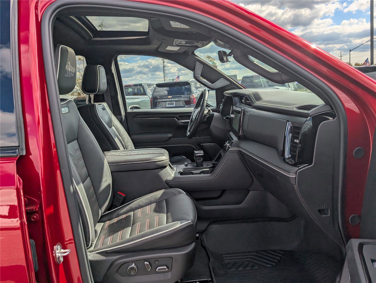 Used 2024 GMC Sierra 1500 AT4X w/ AT4X AEV Edition image 11