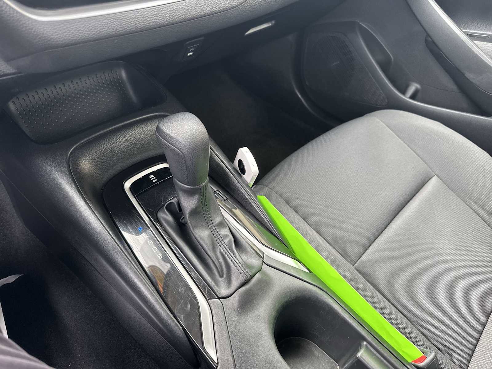 Used 2023 Toyota Corolla LE image 19