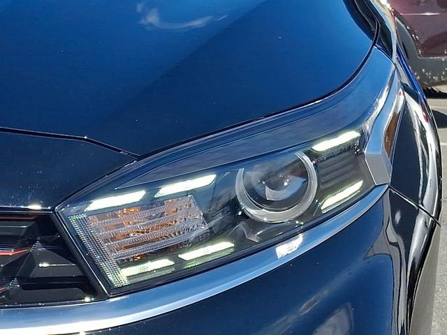 Used 2024 Kia Forte GT-Line image 9