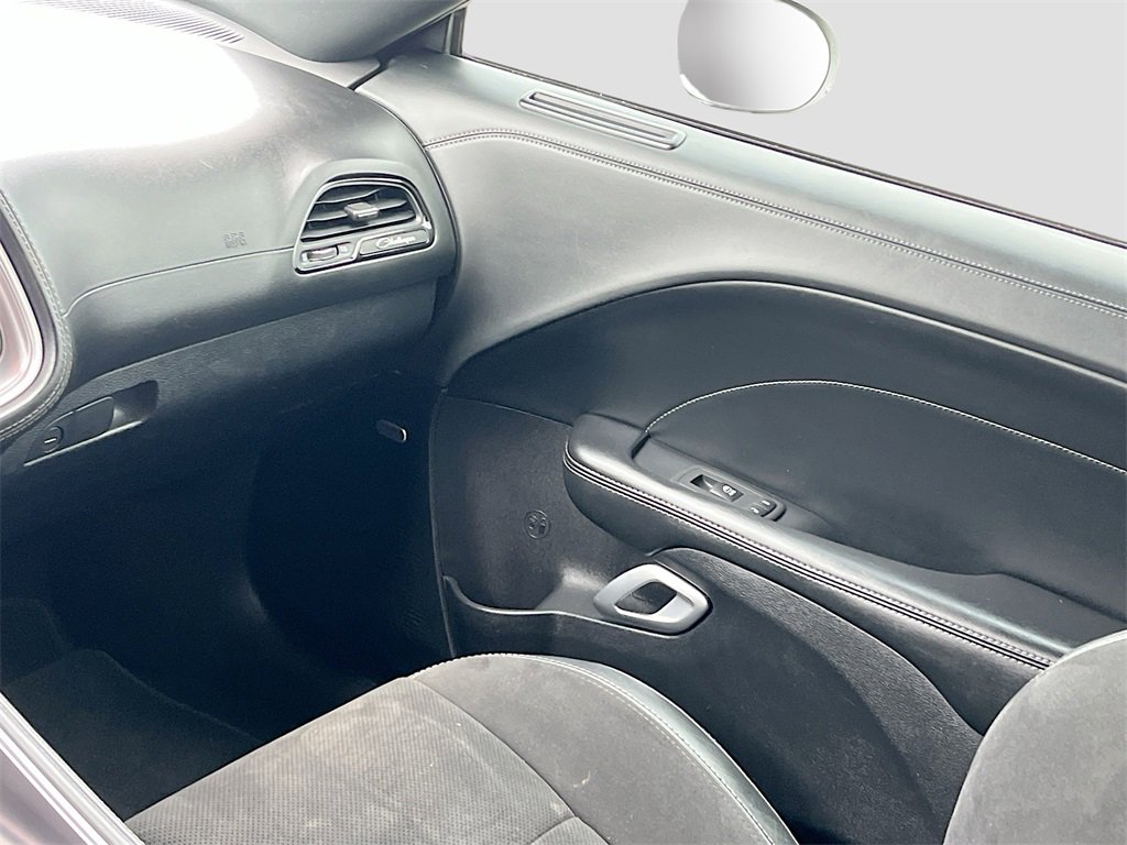 Used 2021 Dodge Challenger R/T w/ Plus Package image 23