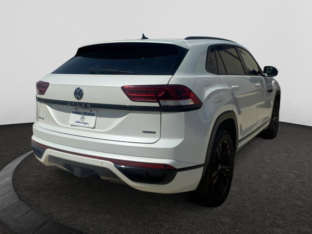 Used 2023 Volkswagen Atlas Cross Sport SEL R-Line AWD/4WD image 3