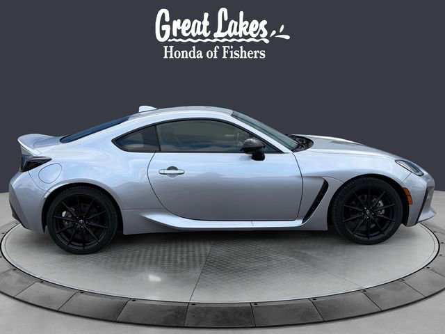 Used 2022 Toyota GR86 Premium w/ ALL Weather Mat Package (TMS) RWD image 6