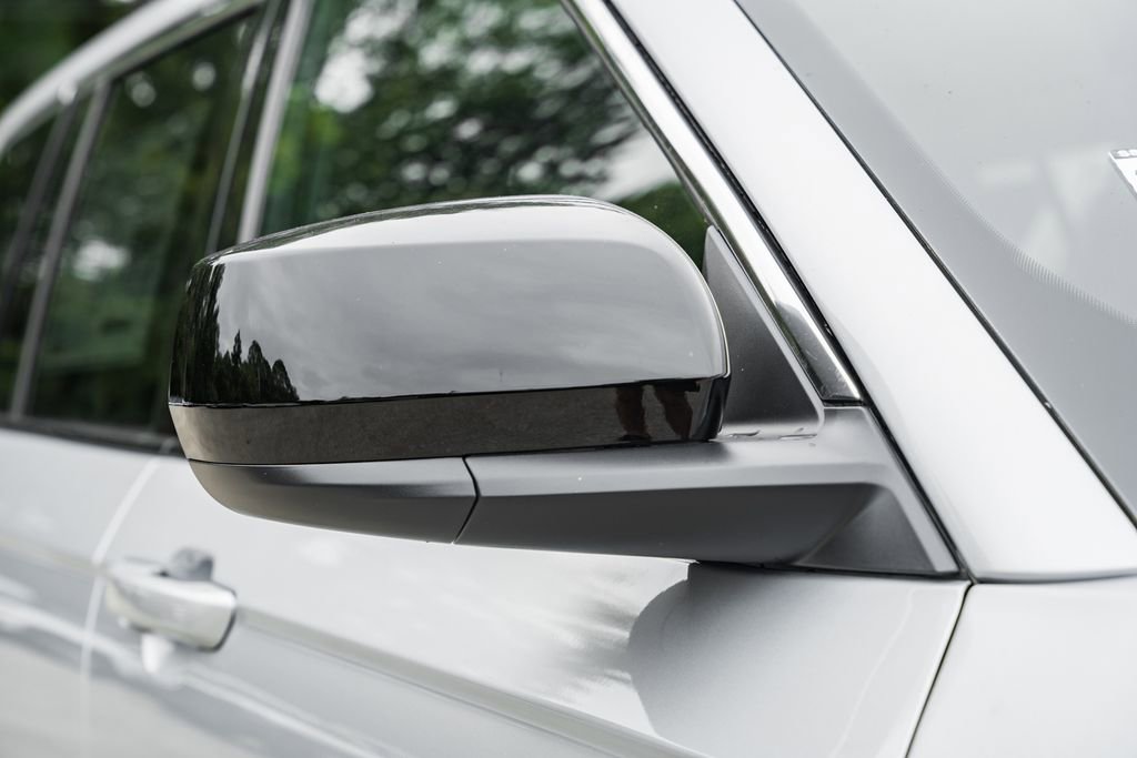 New 2025 Jeep Grand Cherokee Laredo X w/ Luxury Tech Group I image 14