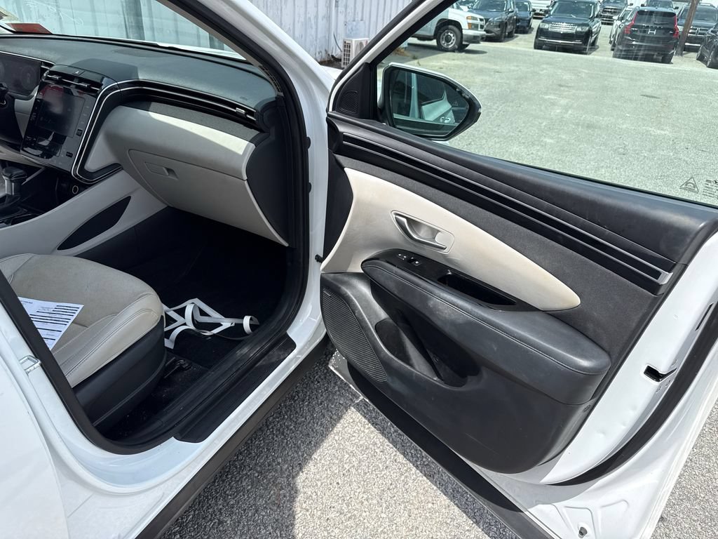 Used 2022 Hyundai Tucson SEL w/ Convenience + Premium Package AWD/4WD image 13