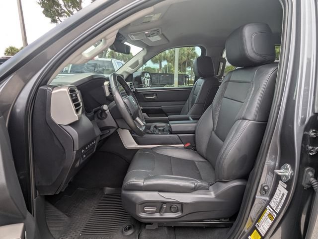 Used 2024 Toyota Tundra Limited AWD/4WD image 11
