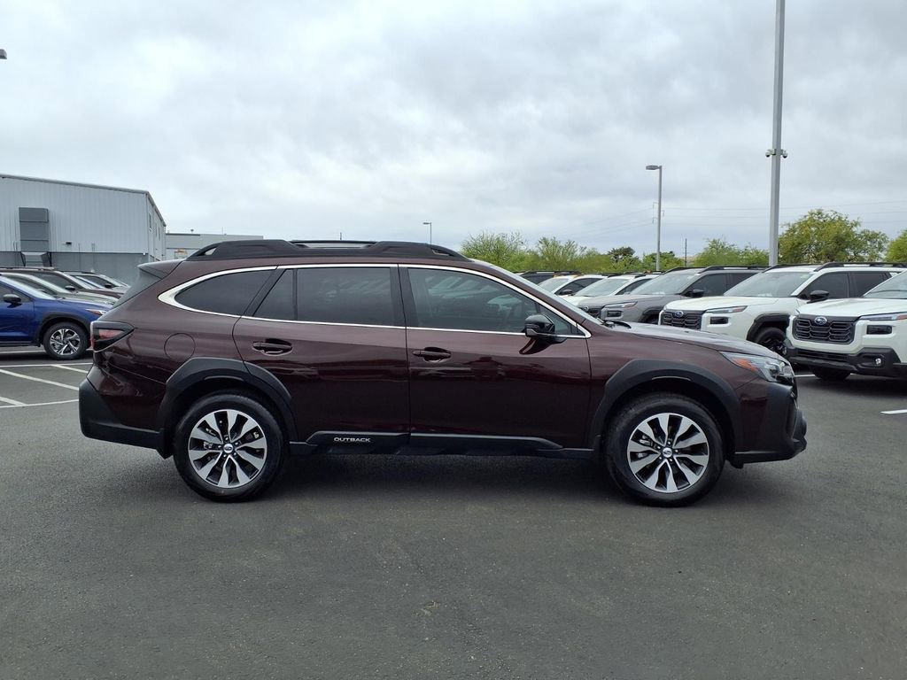 Certified 2025 Subaru Outback Limited AWD/4WD image 9