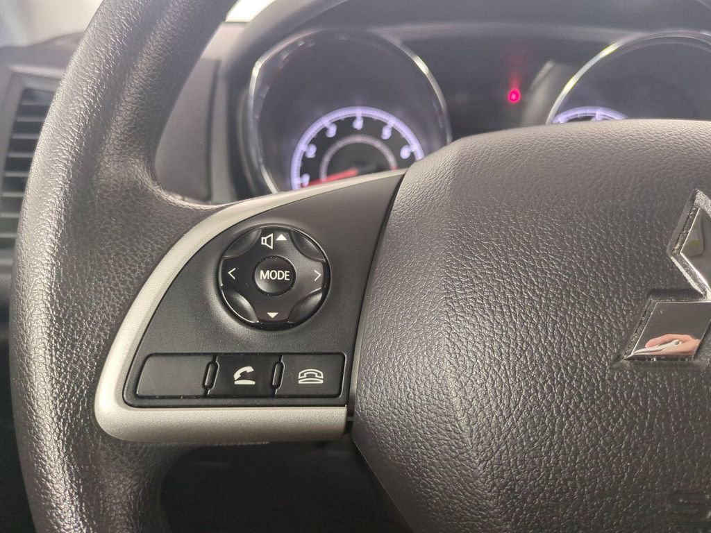 Used 2024 Mitsubishi Outlander Sport ES AWD/4WD image 30