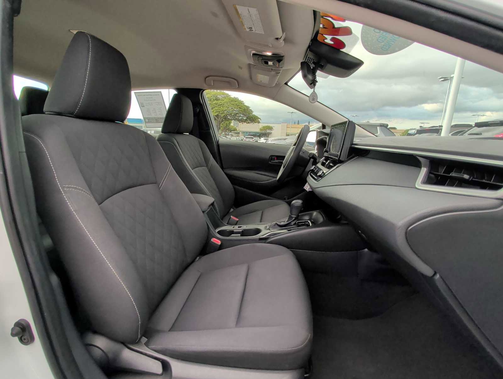 Used 2023 Toyota Corolla LE image 23