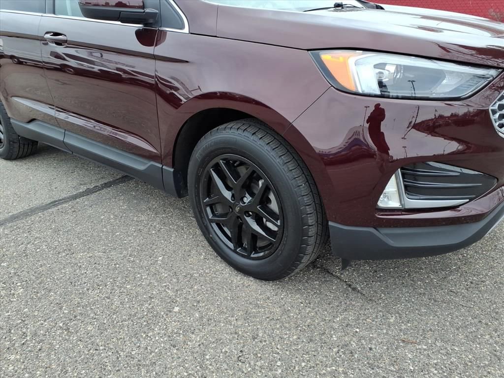 Certified 2023 Ford Edge SEL w/ Convenience Package image 5