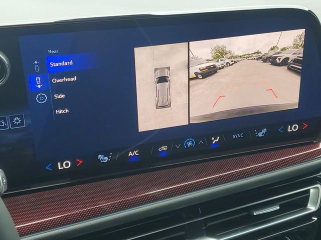 New 2026 Chevrolet Traverse Z71 w/ Enhanced Driving Package image 14