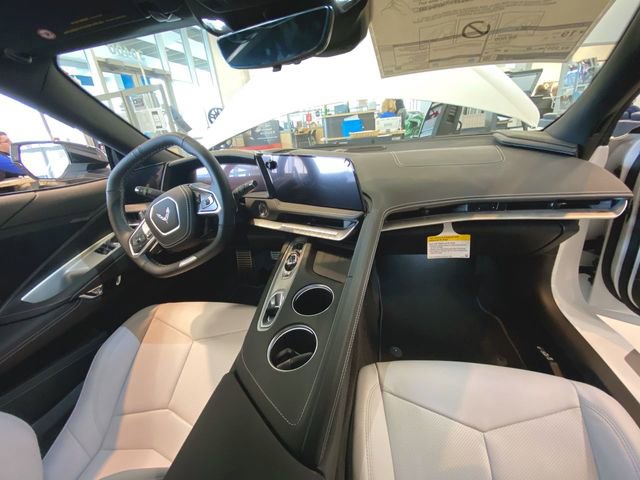 New 2026 Chevrolet Corvette E-Ray image 18