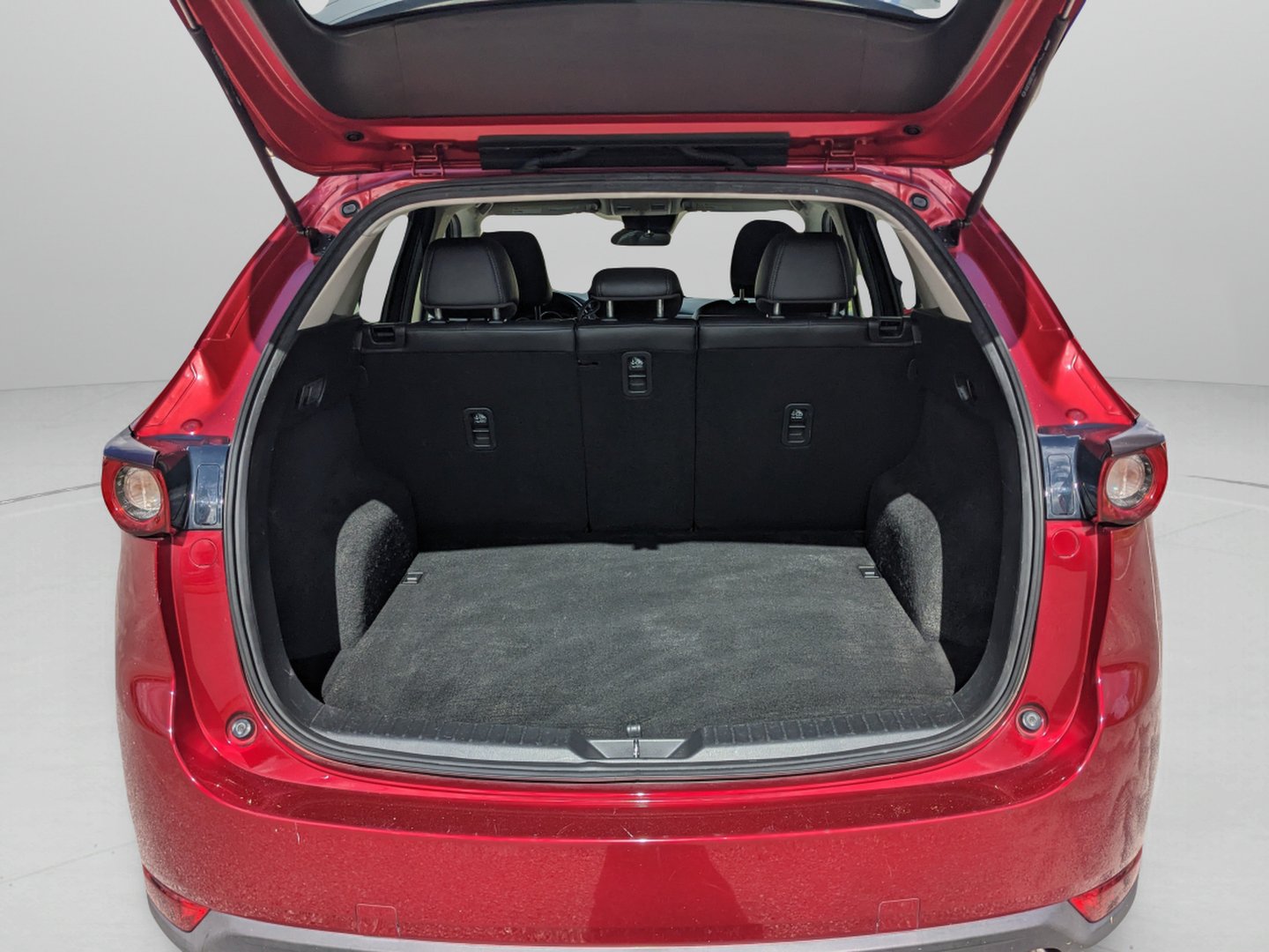 Used 2021 MAZDA CX-5 Touring FWD image 11