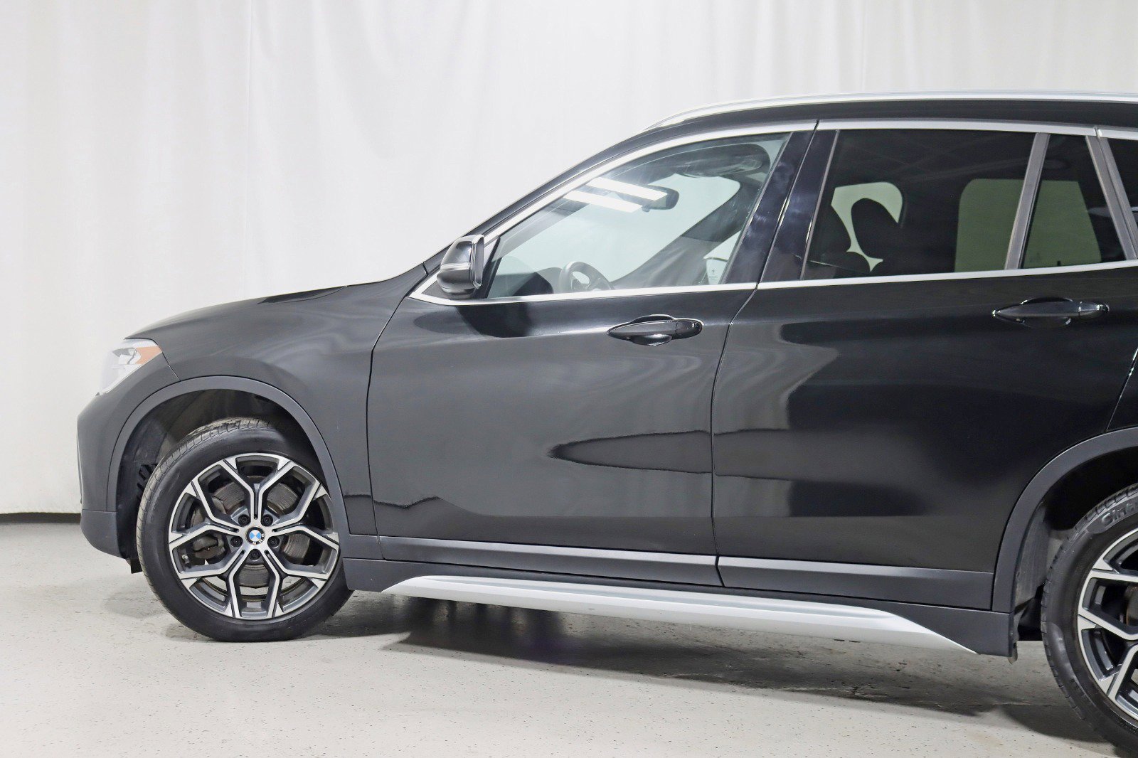 Used 2020 BMW X1 xDrive28i w/ Convenience Package image 11