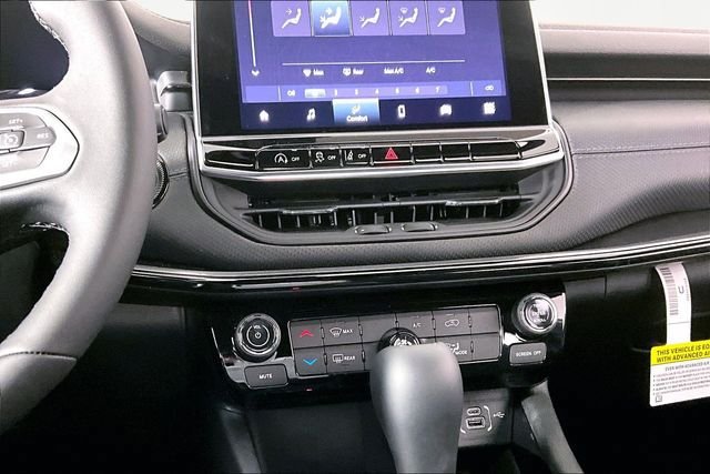 New 2026 Jeep Compass Latitude AWD/4WD image 7