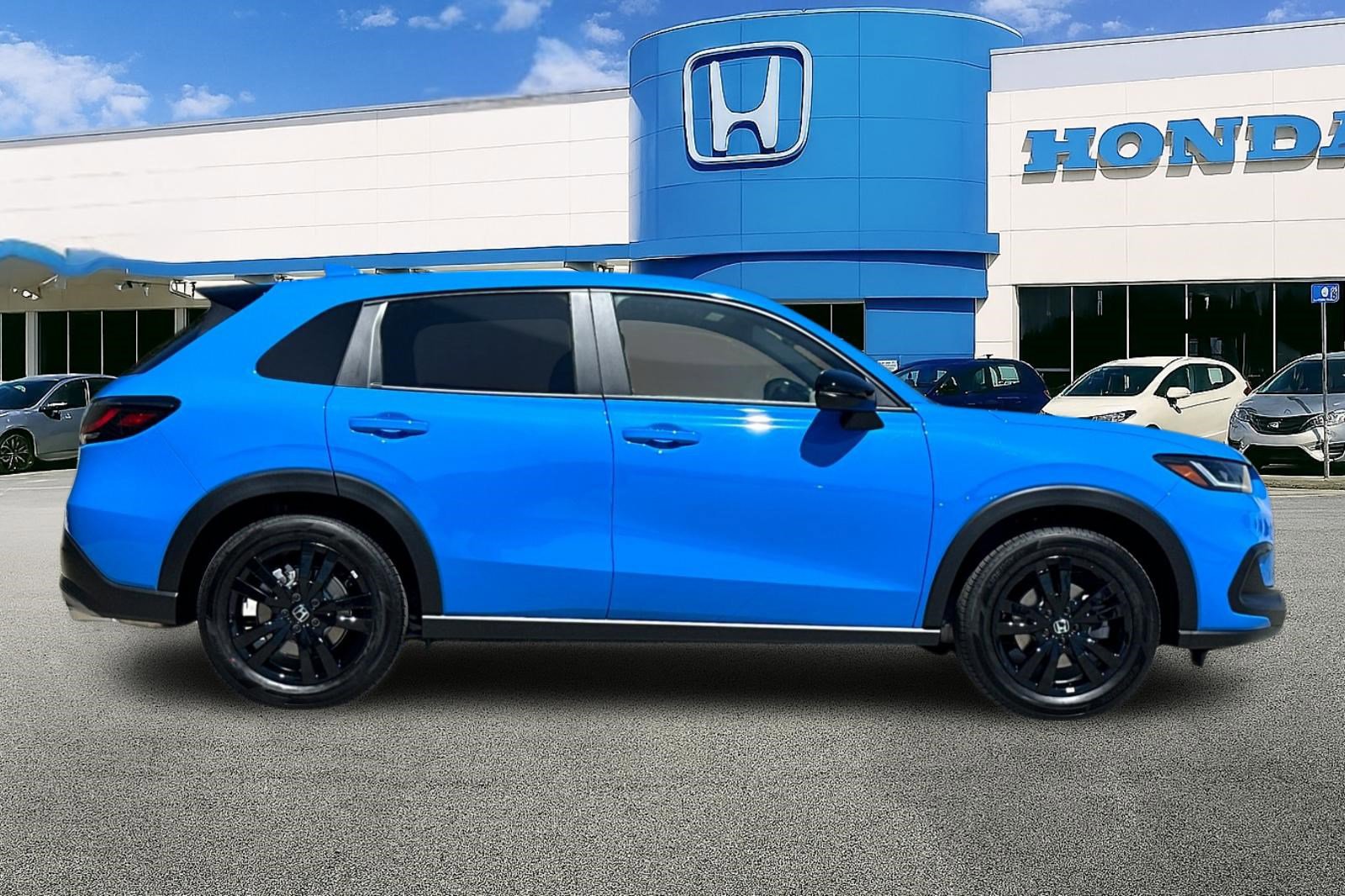 New 2026 Honda HR-V Sport image 7
