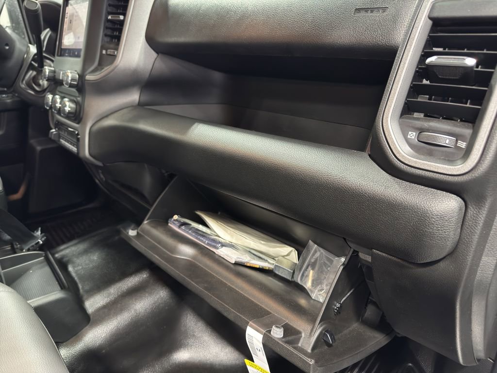 Used 2024 RAM 5500 Tradesman w/ Chrome Appearance Group image 13