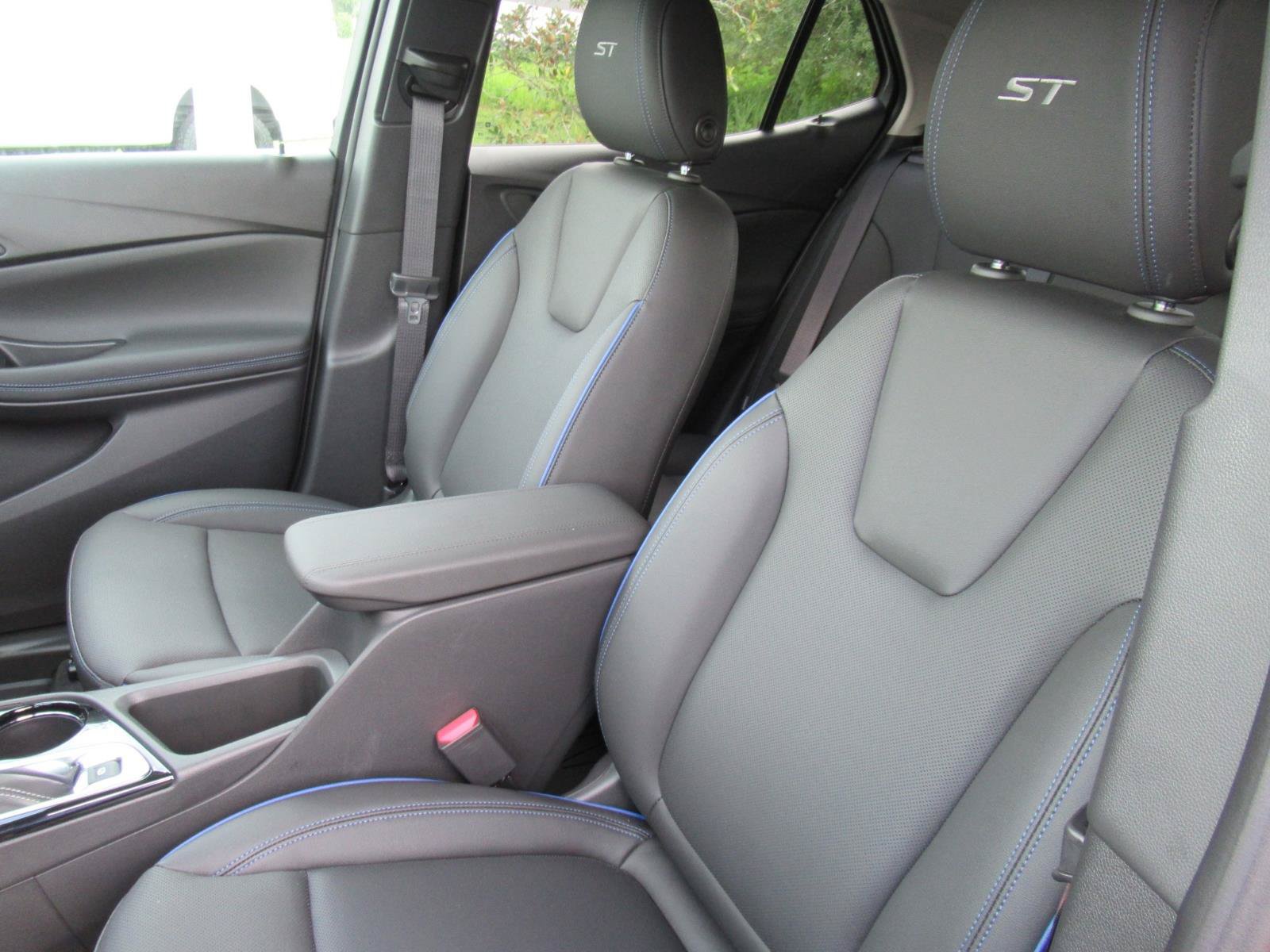 New 2026 Buick Encore GX Sport Touring w/ Comfort Package FWD image 19