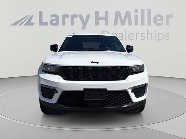 New 2025 Jeep Grand Cherokee Limited w/ Black Appearance Package AWD/4WD image 8