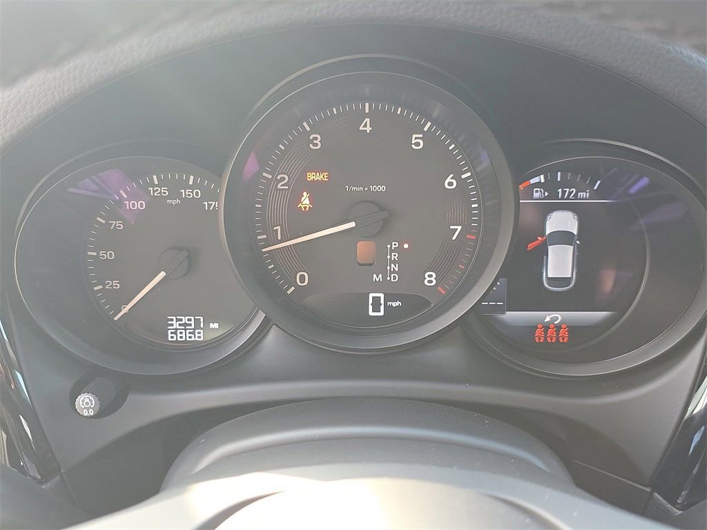 Certified 2025 Porsche Macan image 33