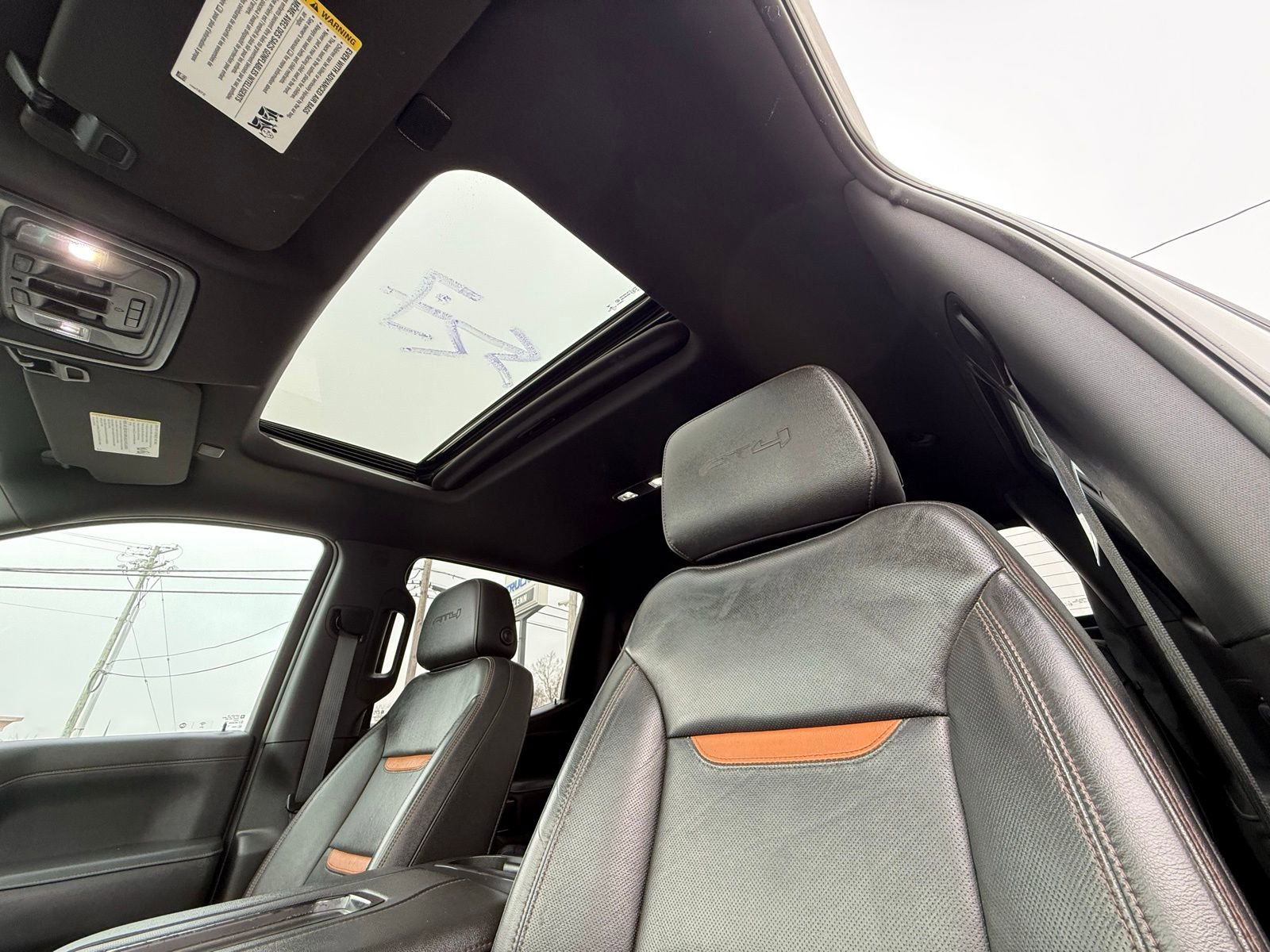 Used 2021 GMC Sierra 1500 AT4 w/ AT4 Value Package image 4