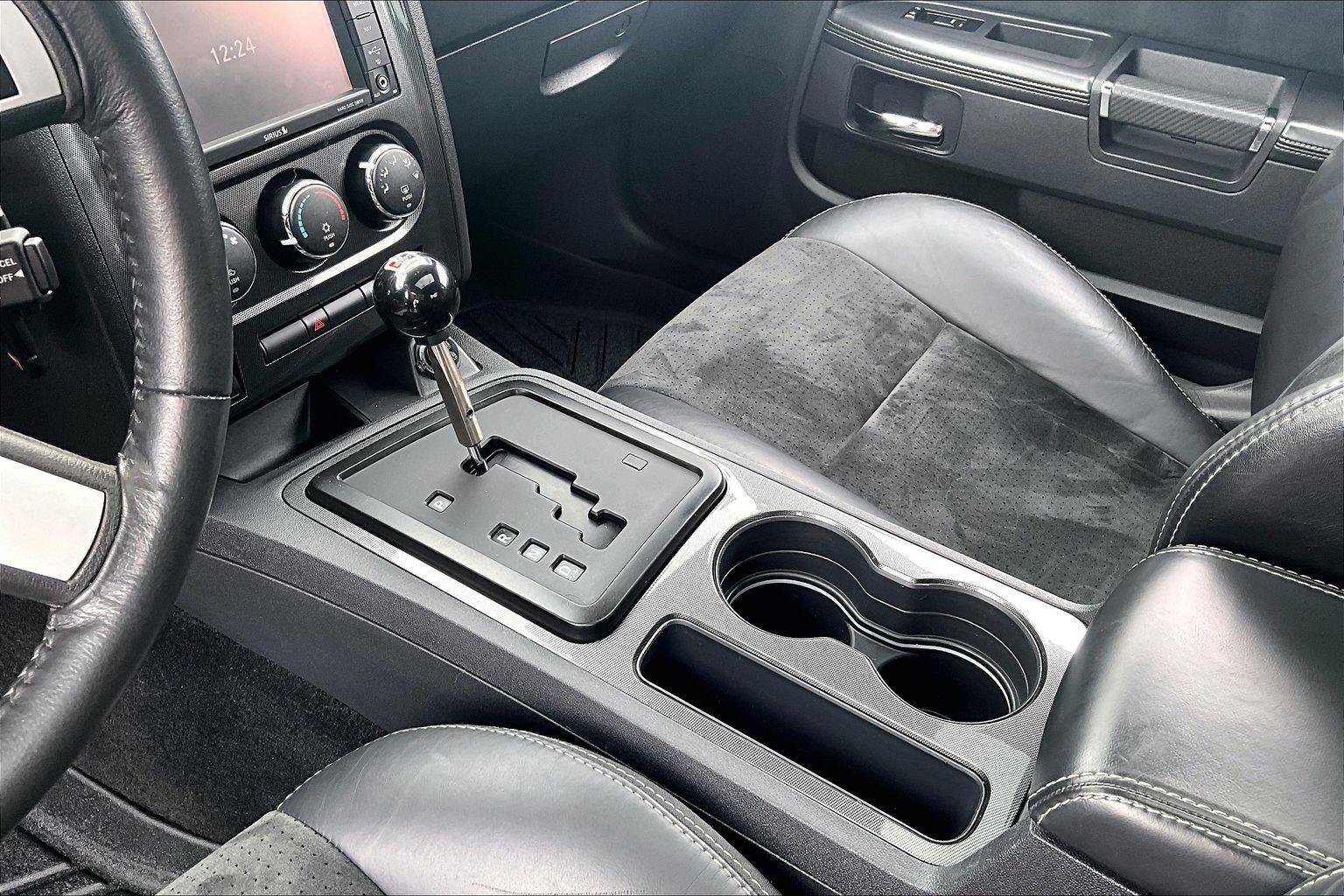 Used 2009 Dodge Challenger SRT8 w/ SRT Option Group II RWD image 18