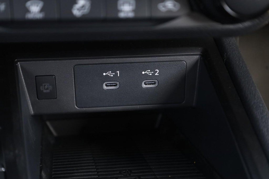 New 2026 Nissan Kicks SV w/ SV Premium Package image 13