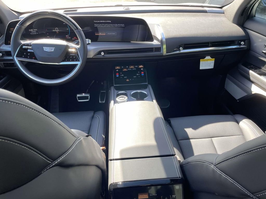 New 2026 Cadillac Vistiq Sport image 15