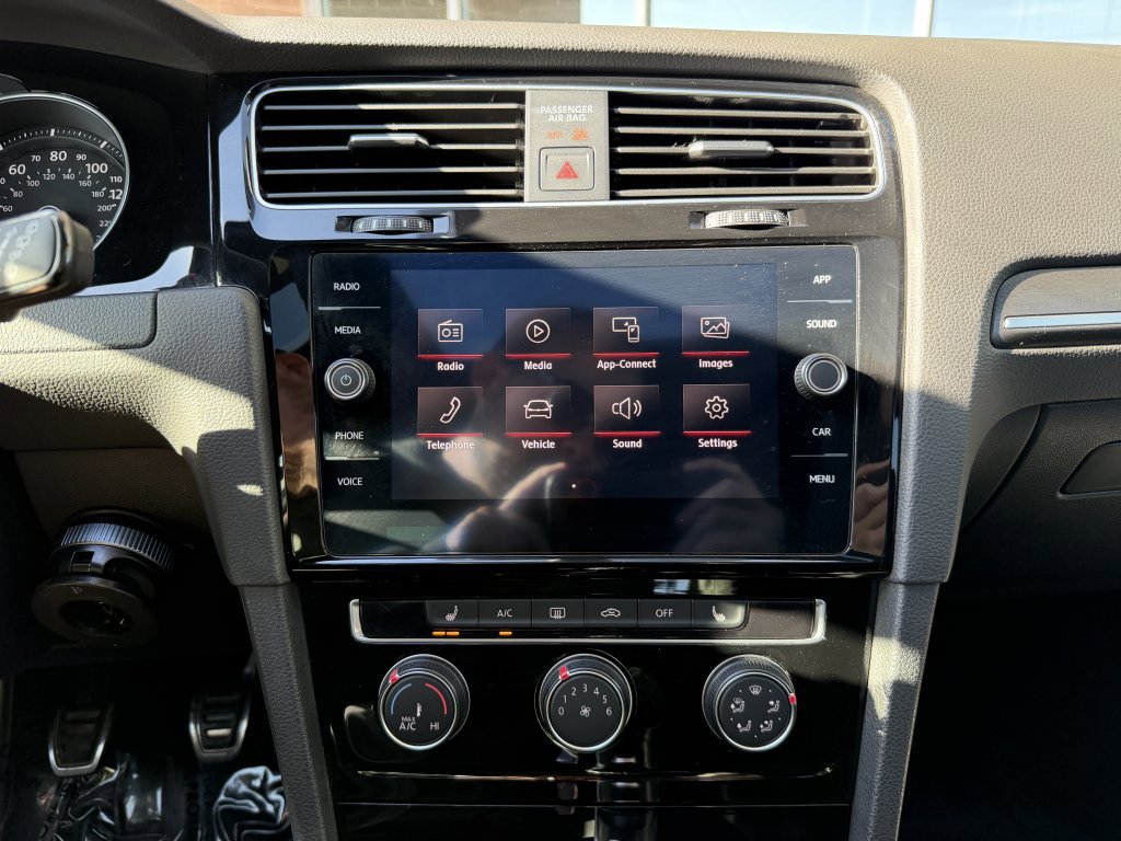 Used 2019 Volkswagen GTI SE w/ SE Experience Package image 19