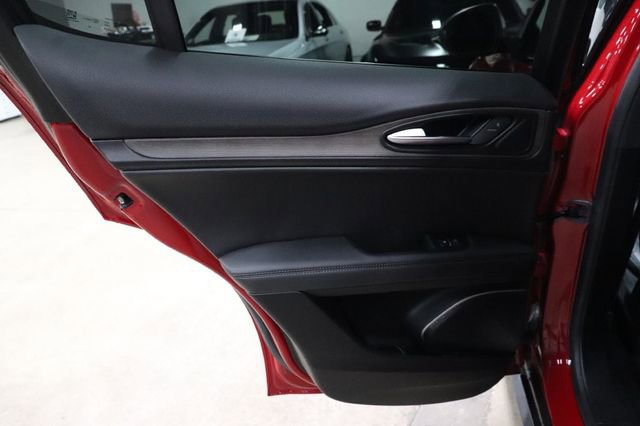 Used 2022 Alfa Romeo Stelvio Ti w/ Active Assist Plus Package image 15