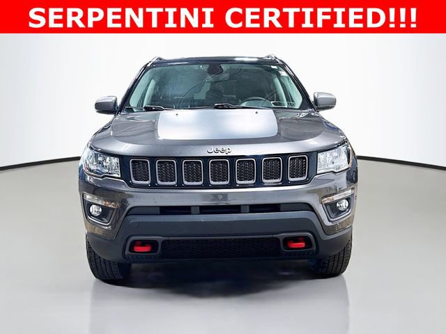 Used 2019 Jeep Compass Trailhawk w/ Leather Interior Group AWD/4WD image 3