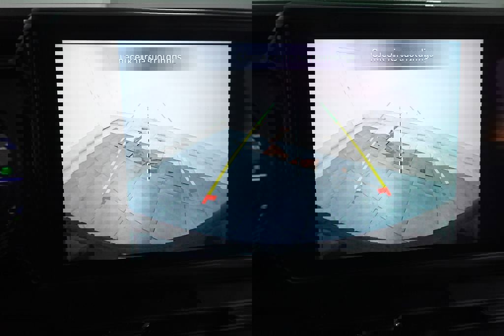 Used 2025 Jeep Wrangler Unlimited Sahara image 18