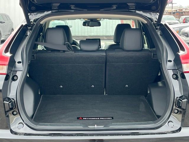Used 2025 Mitsubishi Eclipse Cross SE image 31