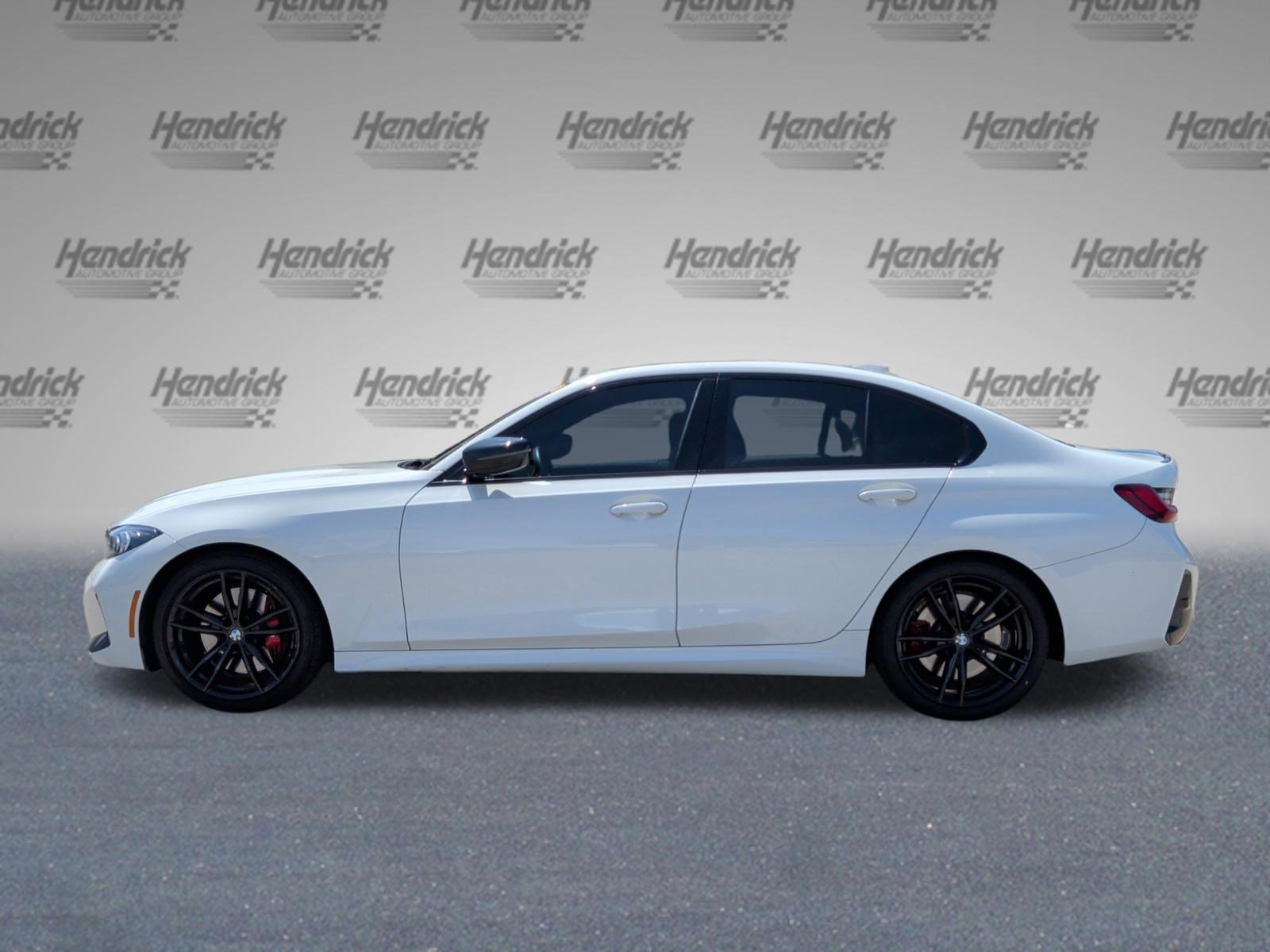 Certified 2023 BMW 330i Sedan w/ M Sport Package RWD image 10