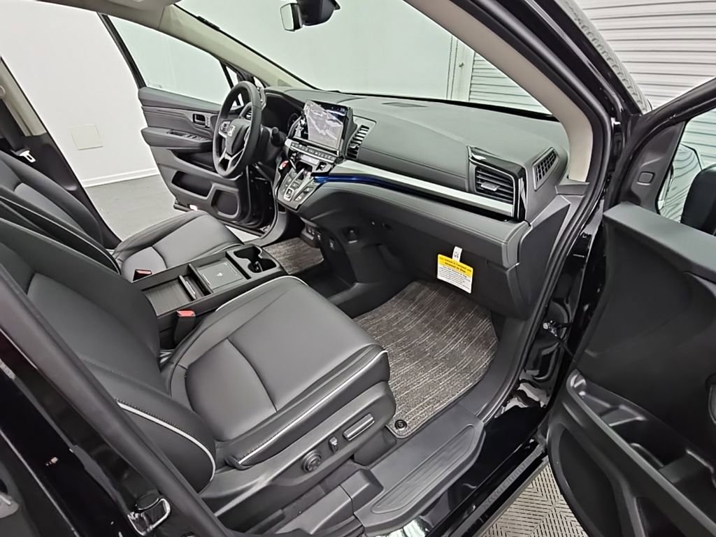 New 2026 Honda Odyssey Touring image 39