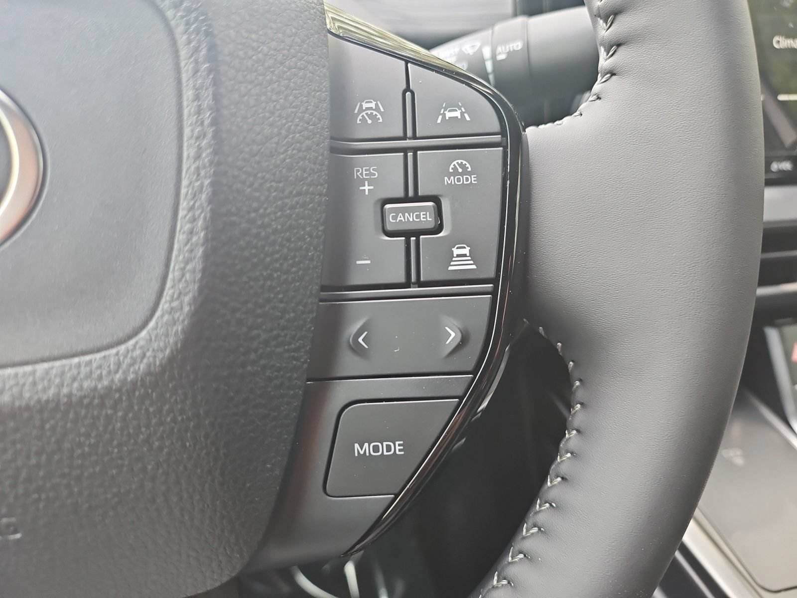 Used 2026 Toyota C-HR w/ Cold Weather Package AWD/4WD image 28