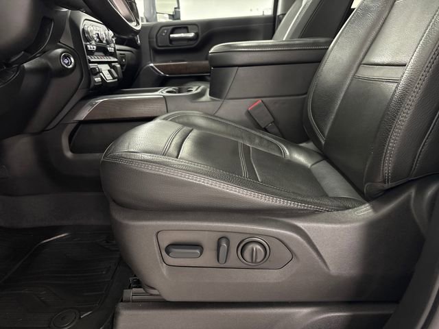 Used 2022 GMC Sierra 2500 Denali w/ Technology Package image 12