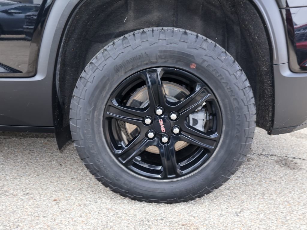 Certified 2022 GMC Acadia AT4 w/ Technology Package image 34